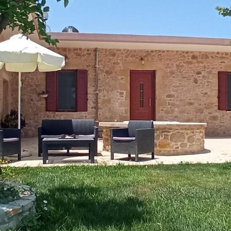 Metochi Traditional House Chrissi Akti Chania Exterior foto