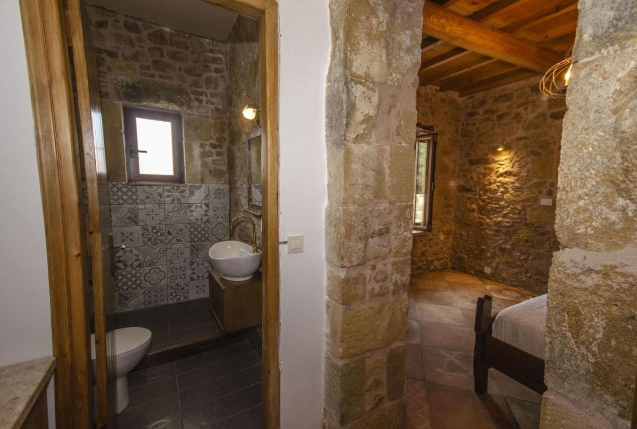 Metochi Traditional House Chrissi Akti Chania Exterior foto
