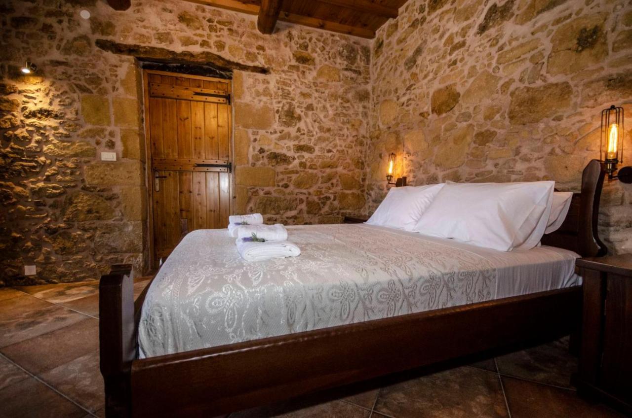 Metochi Traditional House Chrissi Akti Chania Exterior foto