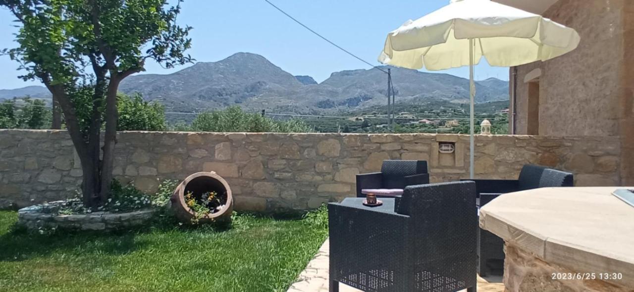 Metochi Traditional House Chrissi Akti Chania Exterior foto