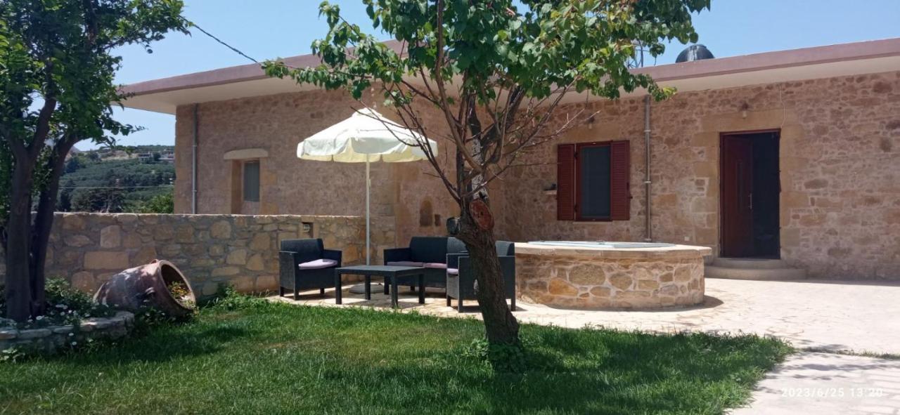 Metochi Traditional House Chrissi Akti Chania Exterior foto